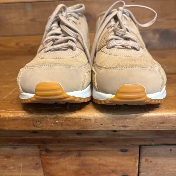 Ladies Nike Suede Air Max Sneakers - Picture 4 of 6